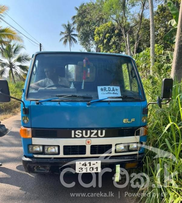 ISUZU ELF 1982