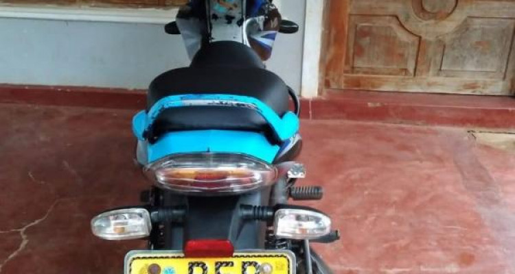 BAJAJ DISCOVER 125 2016