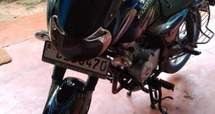 BAJAJ DISCOVER 125 2016