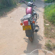 SUZUKI GN125 2007