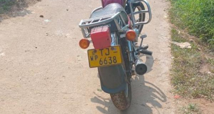 SUZUKI GN125 2007