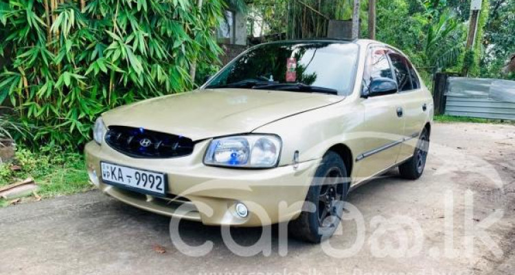 HYUNDAI ACCENT 2000