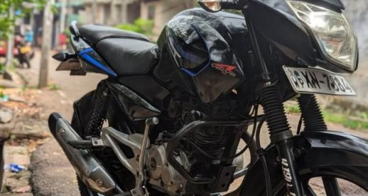 BAJAJ PULSAR 135 2012