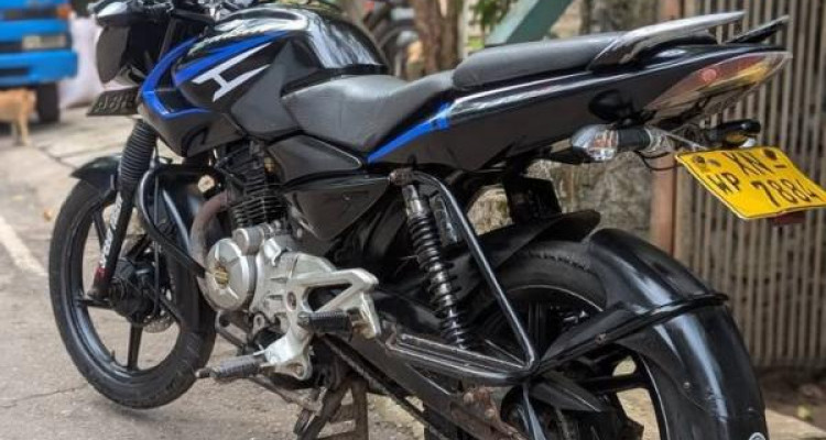 BAJAJ PULSAR 135 2012