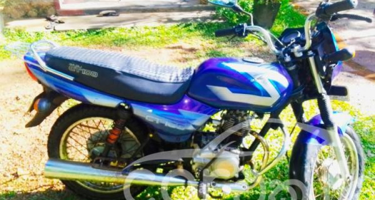 BAJAJ CT100 2008