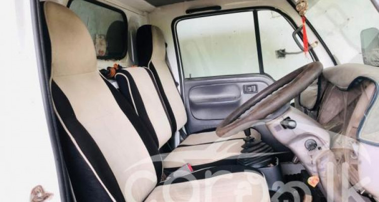 NISSAN ATLAS 1997