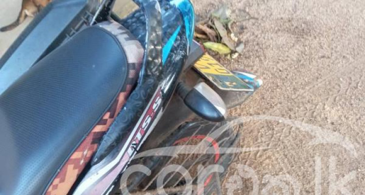 BAJAJ DISCOVER 100 2011