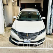 TOYOTA PREMIO 2020