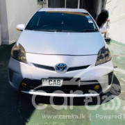 TOYOTA PRIUS 2012