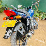 BAJAJ DISCOVER 2006