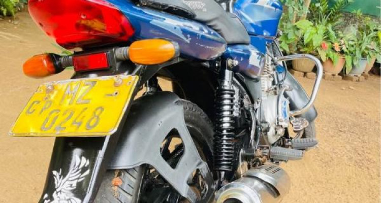 BAJAJ DISCOVER 2006