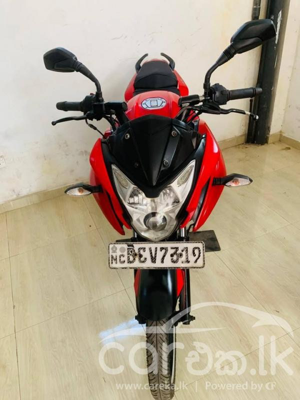 BAJAJ PULSAR 2016
