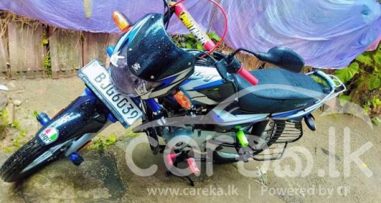 BAJAJ CT100 2024