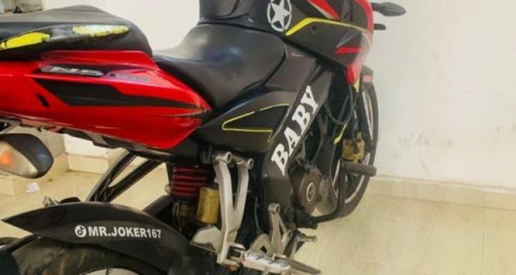BAJAJ PULSAR NS 2017