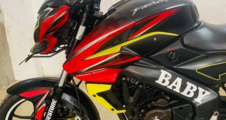 BAJAJ PULSAR NS 2017