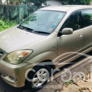 TOYOTA AVANZA 2011