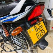 BAJAJ CT100 2024