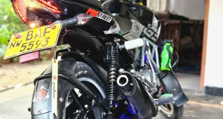 BAJAJ PULSAR 135 2013