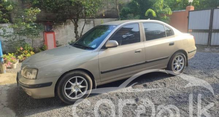 HYUNDAI ELANTRA 2001