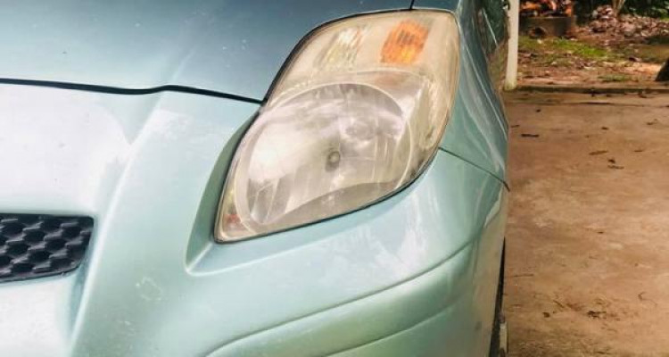 TOYOTA VITZ 2008