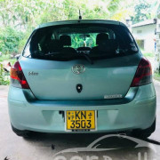 TOYOTA VITZ 2008