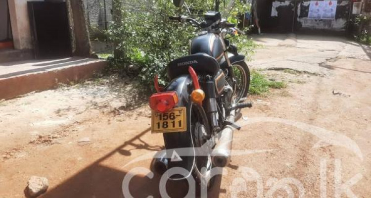 HONDA CD125 1988