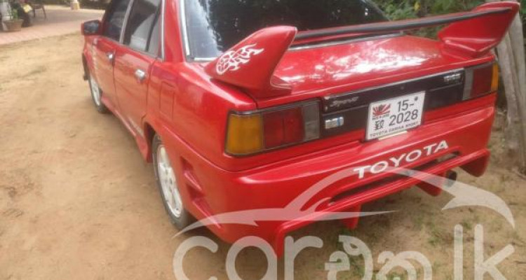 TOYOTA CARINA 1985