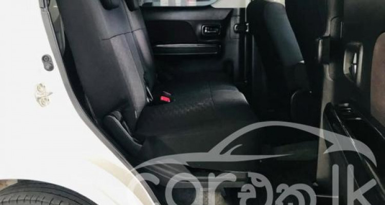 SUZUKI WAGON R STINGRAY 2018