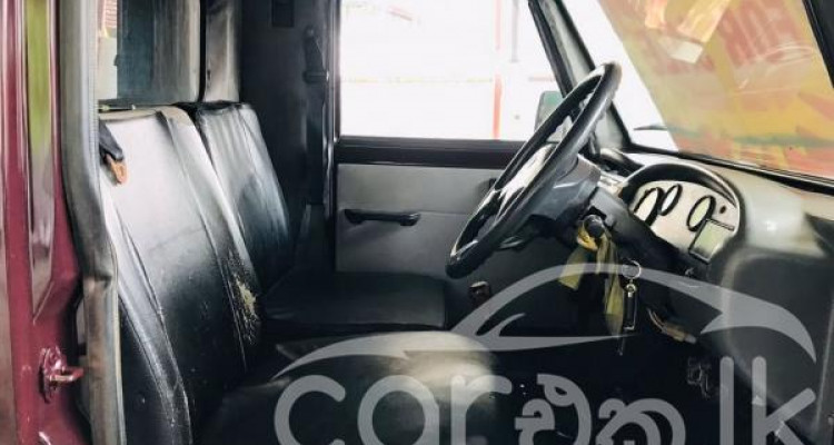 MAHINDRA BOLERO 2011