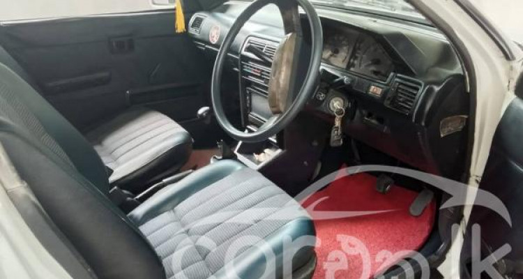 TOYOTA COROLLA 1989