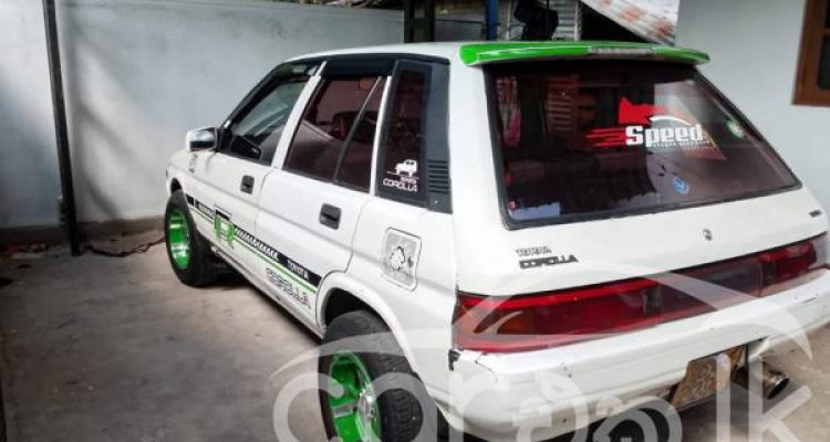 TOYOTA COROLLA 1989