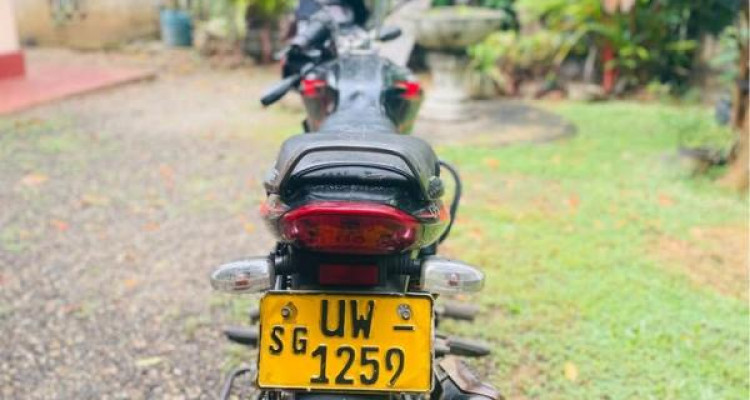 BAJAJ DISCOVER 135 2008