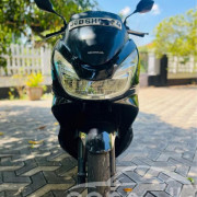 HONDA PCX 2016