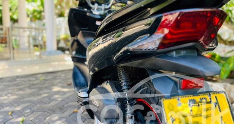 HONDA PCX 2016