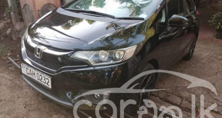 HONDA FIT GP5 2015
