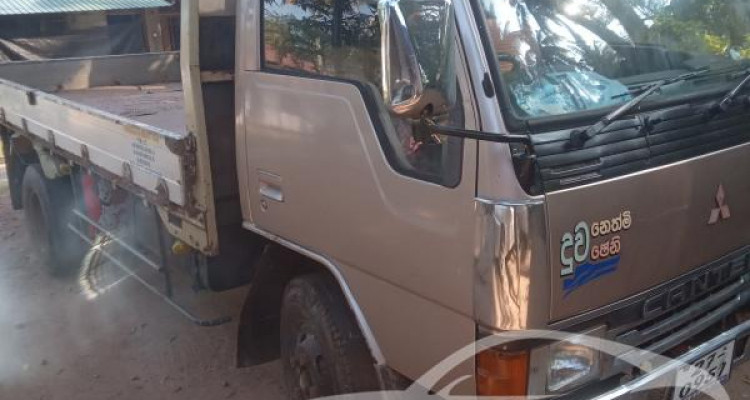 MITSUBISHI CANTER 1979