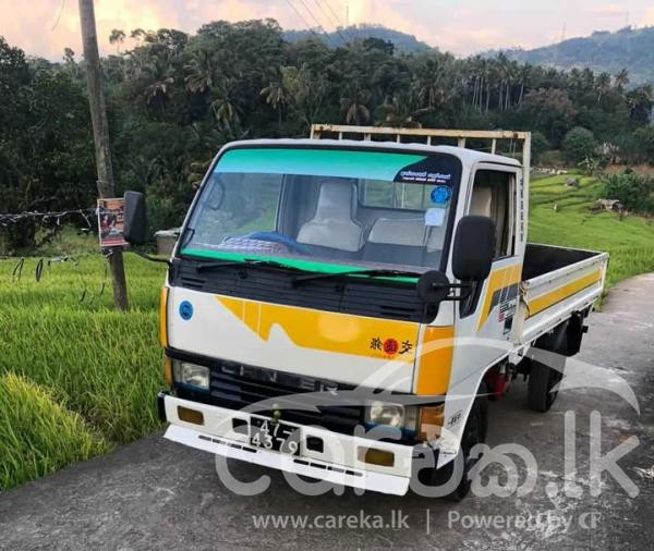 MITSUBISHI CANTER 1990