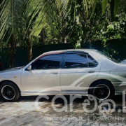 NISSAN BLUEBIRD 1996