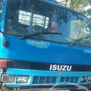 ISUZU ELF 1981