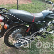 BAJAJ BOXER 2012