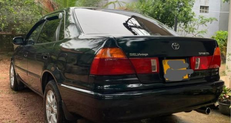 TOYOTA SPRINTER AE100 2006