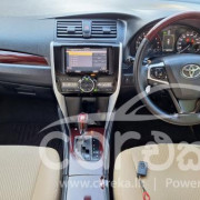 TOYOTA PREMIO 2017