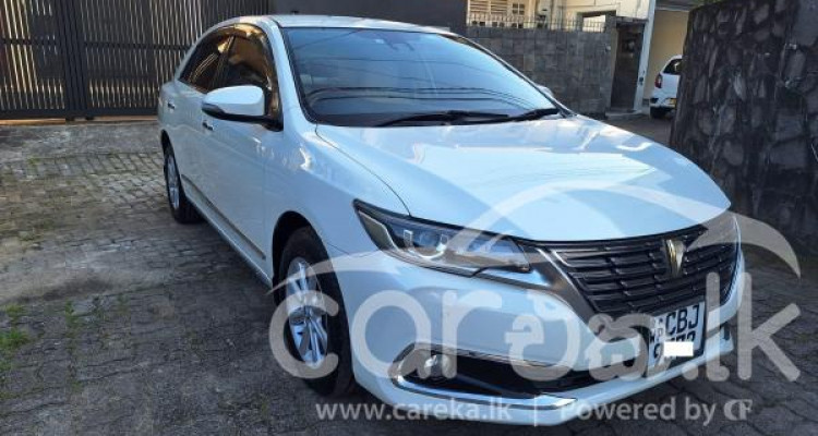 TOYOTA PREMIO 2017