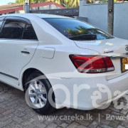 TOYOTA PREMIO 2017