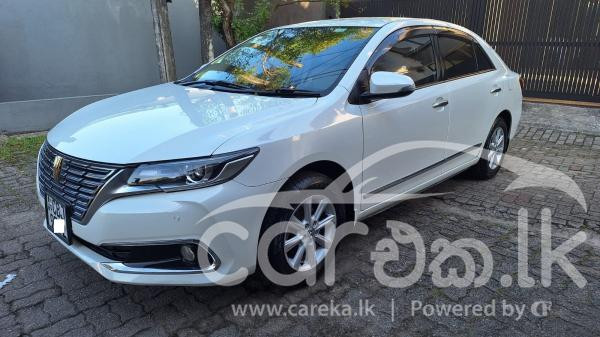 TOYOTA PREMIO 2017