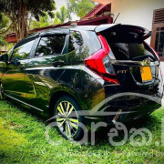 HONDA FIT GP5 2015