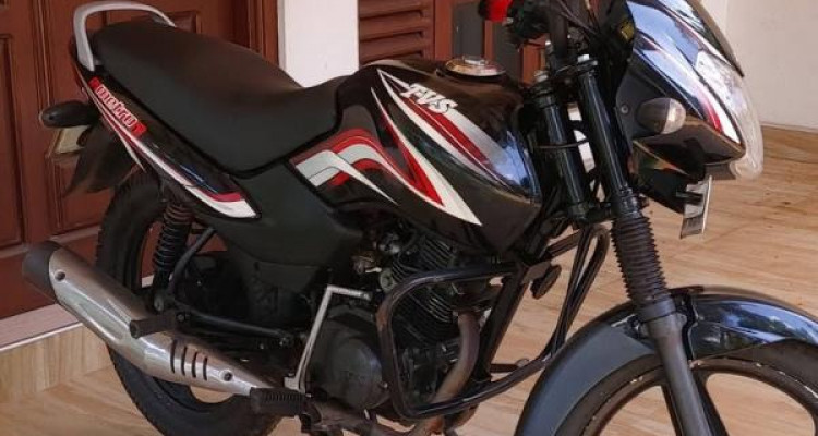 TVS METRO 2016
