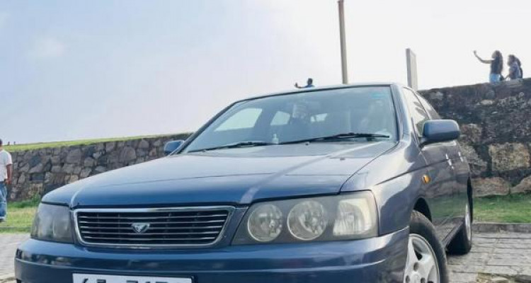 NISSAN BLUEBIRD 1999