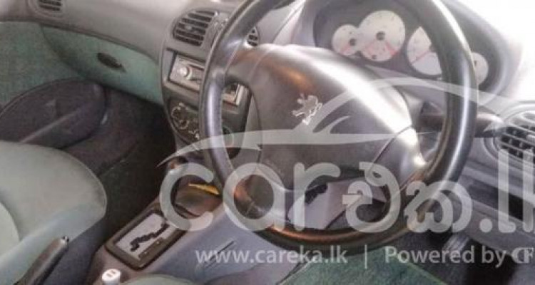 PEUGEOT 206 2002