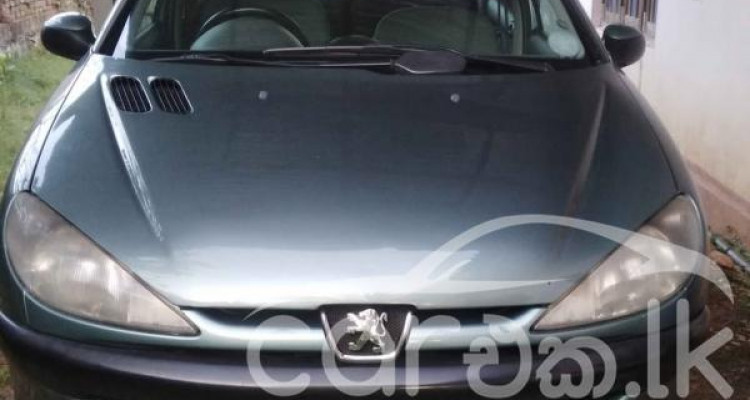 PEUGEOT 206 2002